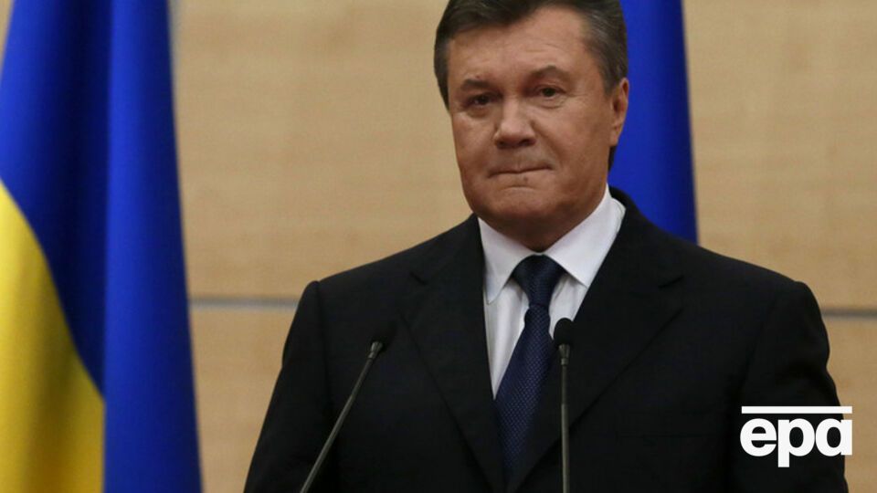 Януковичу пообещали "теплый чай, мягкое кресло и следователей"