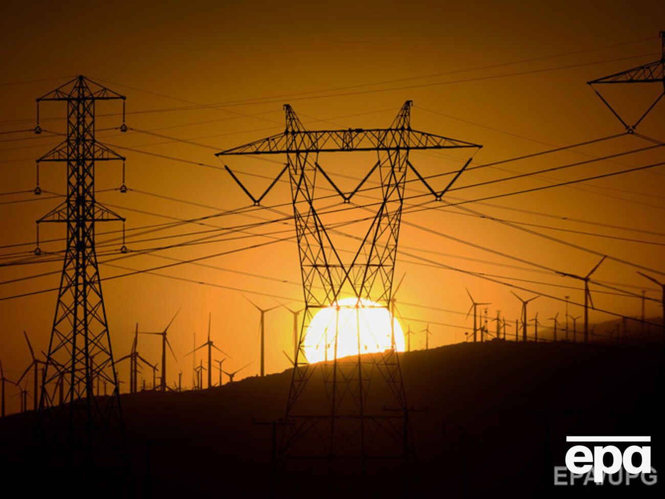 Ущерб от хищения электроэнергии крымские власти оценили в 500 млн руб.