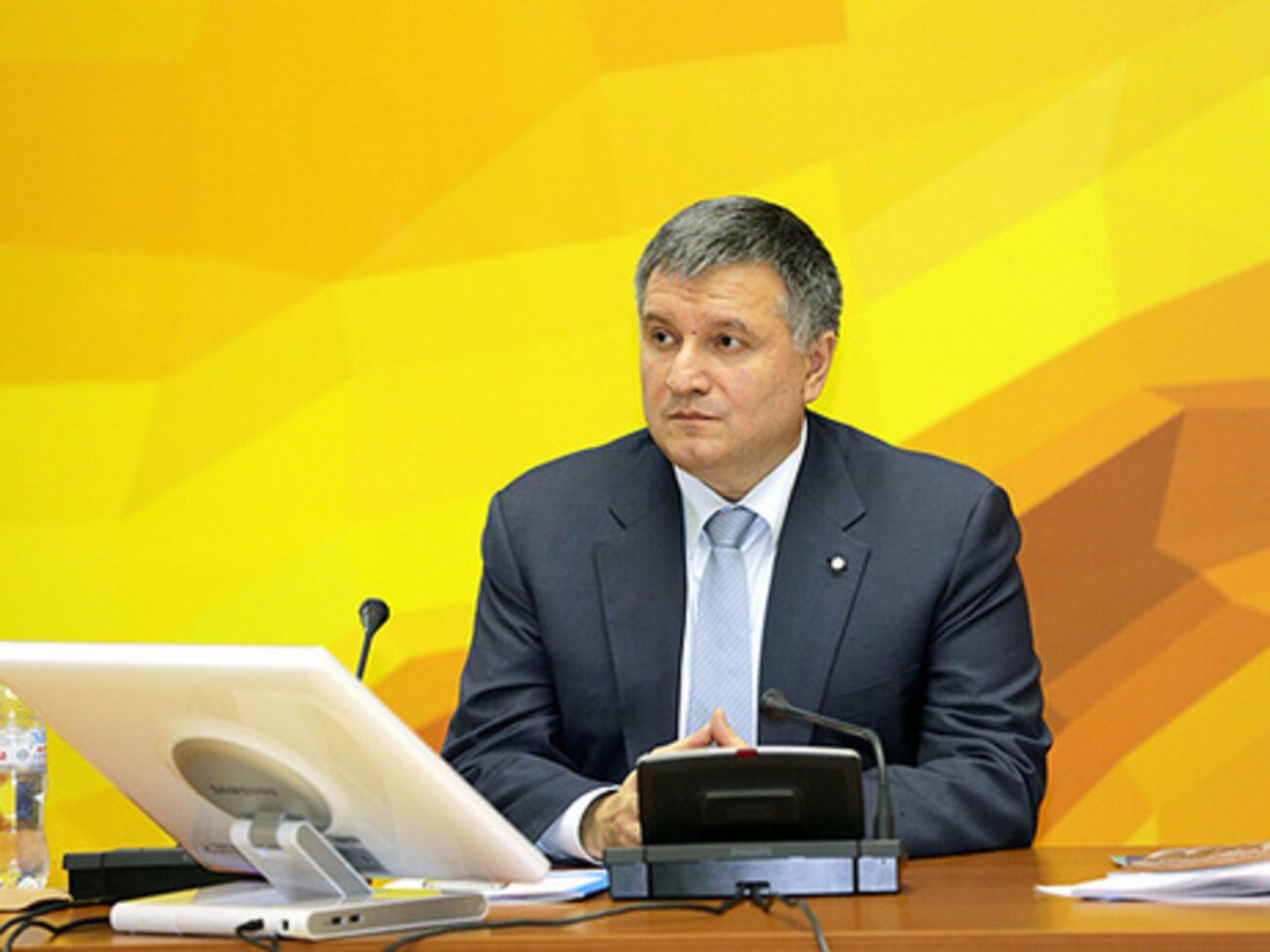 Аваков опасается, что картины попытаются продать на черном рынке