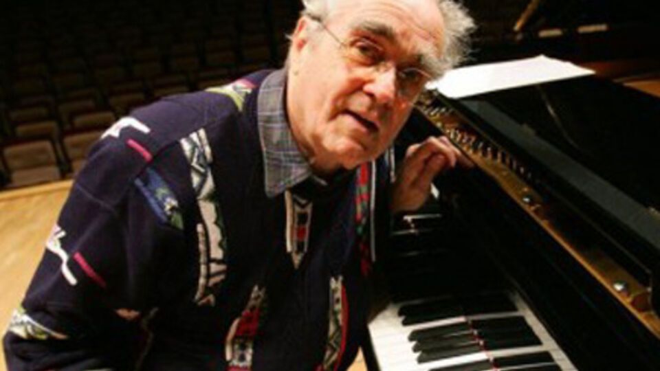 Живой классик, 83-летний Мишель Легран даст в столице единственный концерт