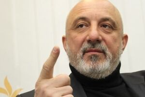 Иван Плачков: Не думаю, что Украина и Россия достигнут соглашения и контракт на энергоснабжение Крыма в будущем году будет подписан