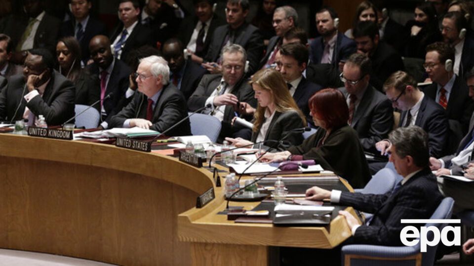 Место Сергеева (крайний справа) займет экс-посол в РФ Ельченко