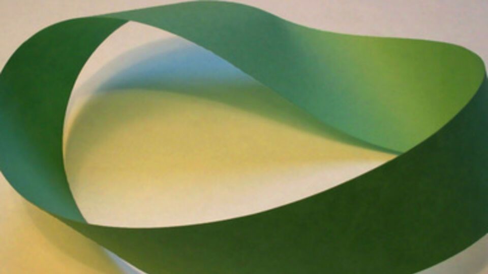 Лента Мебиуса