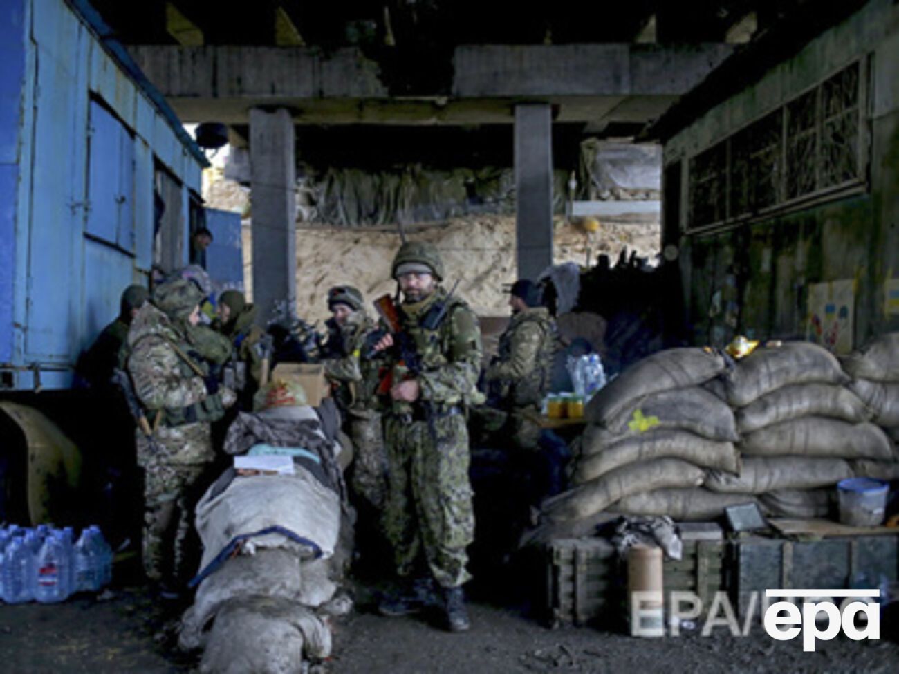 Силы АТО продолжают удерживать позиции