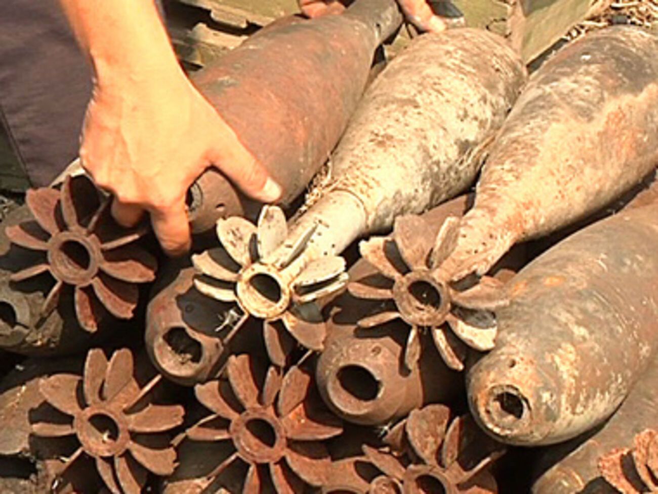 Предварительная причина взрыва &ndash; неосторожное обращение с огнем