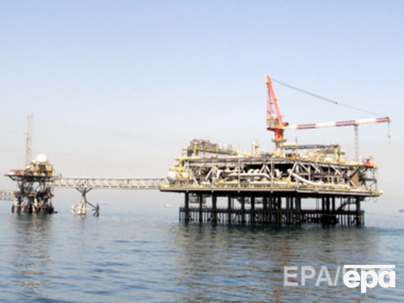 После скачка вверх цена на нефть опять поползла вниз