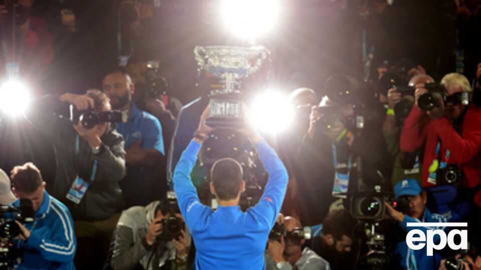 Новак Джокович в пятый раз выиграл турнир Australian Open