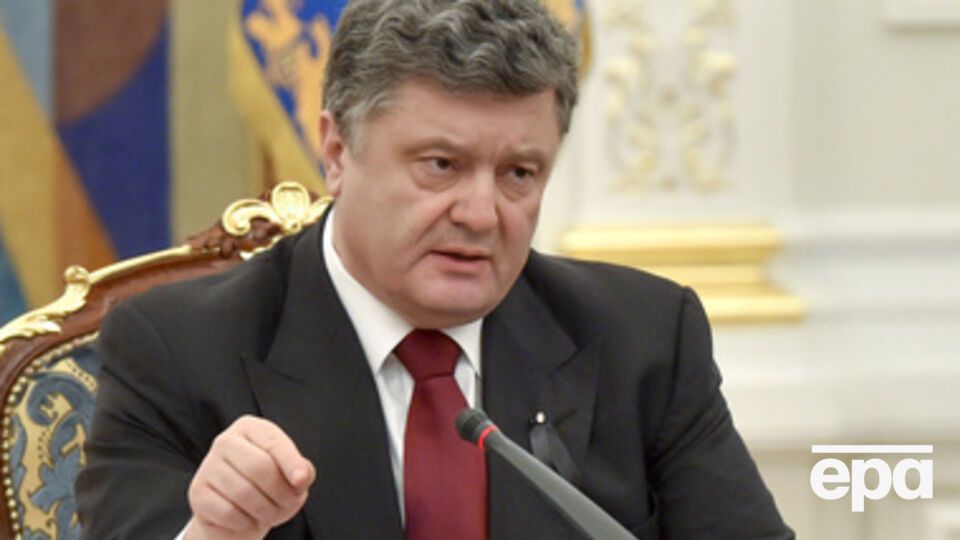 Порошенко поговорил с Меркель и Олландом