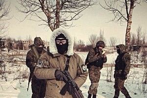 Под Мариуполем продолжаются бои