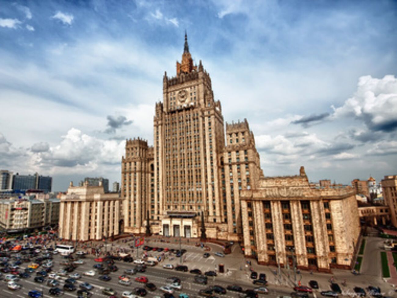 Российский МИД отреагировал на принятие закона в ВР спустя пять дней