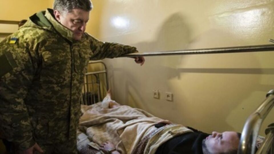 В результате обстрела были ранены 48 человек