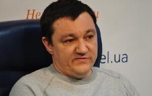 Тымчук: Навстречу наступающим подразделениям украинских войск в район Саханки перебрасывается с территории России через Новоазовск тактическая бронегруппа армии РФ