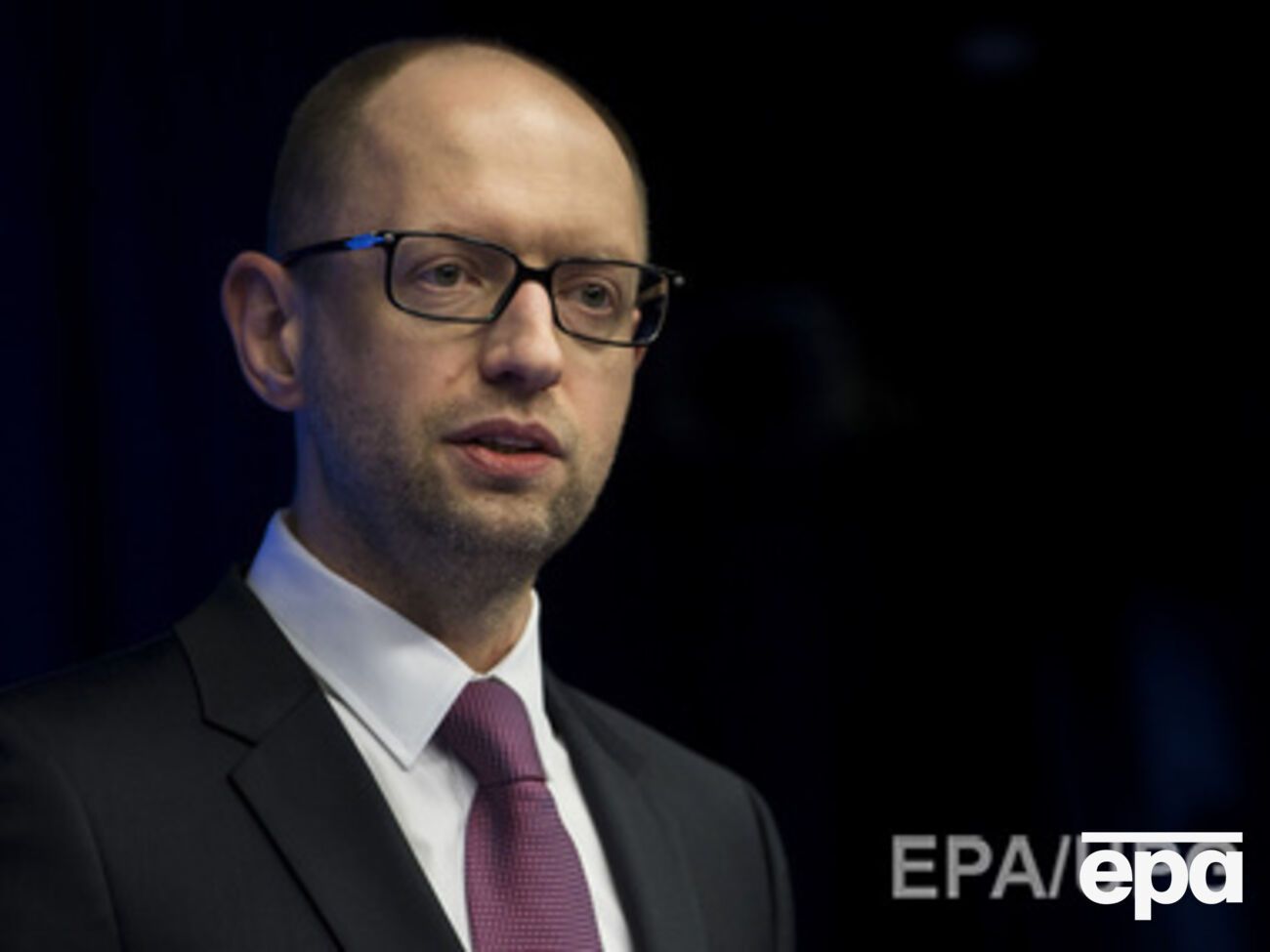 Яценюк:&nbsp;Переговоры непростые, потому что просто так никто никому денег не дает