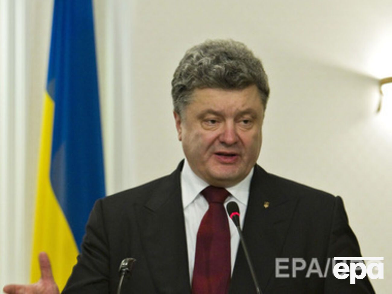 Порошенко пояснил, каких отраслей не коснется децентрализация