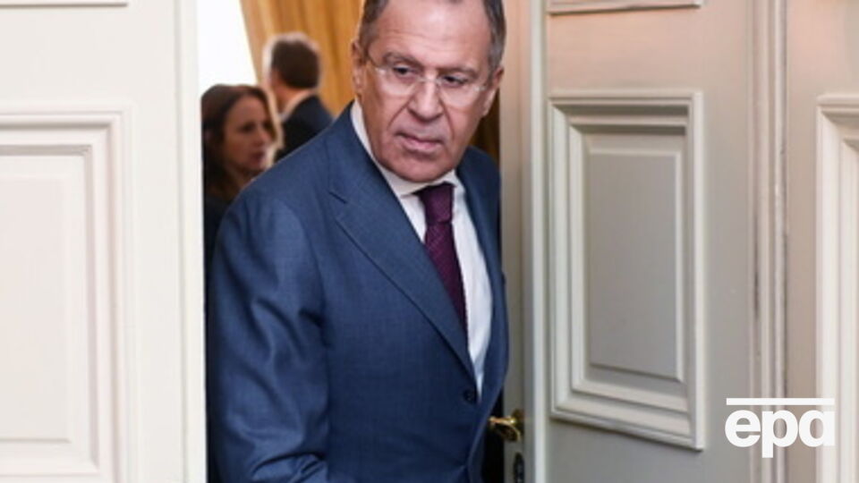 Лавров настаивает на необходимости вести переговоры с боевиками