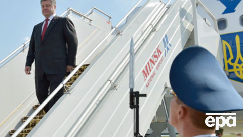 Петр Порошенко уже прилетел в Минск