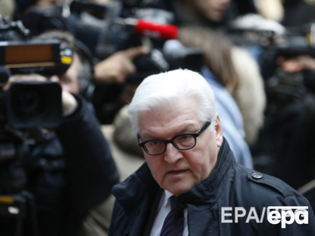 Глава МИД Германии Франк-Вальтер Штайнмайер отложил визит в Бразилию, чтобы продолжить работу в Минске