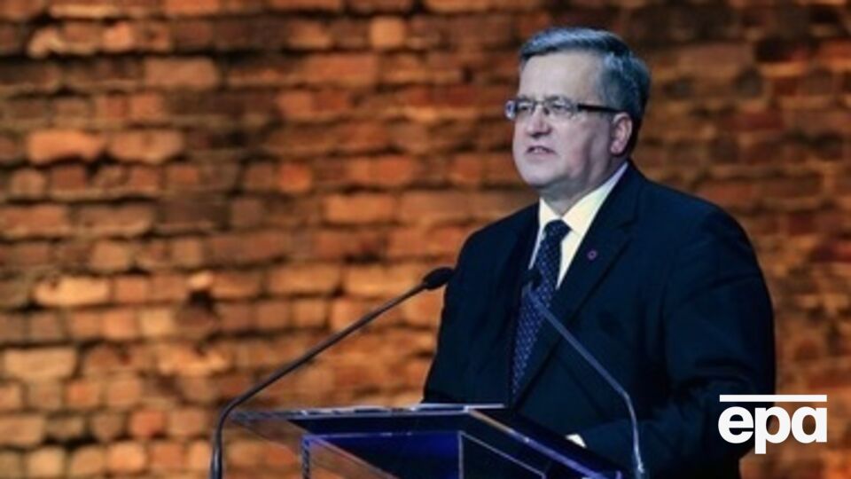 Коморовский скептически оценил итоги переговоров в Минске