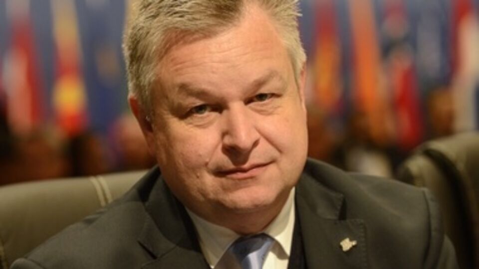 Линк заявил, что ОБСЕ готова направить наблюдателей на Донбасс