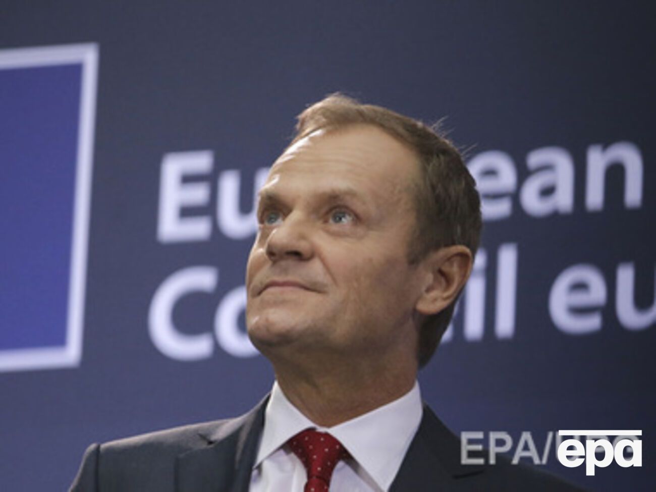 Туск сообщил, что новые санкции против РФ пока не обсуждались