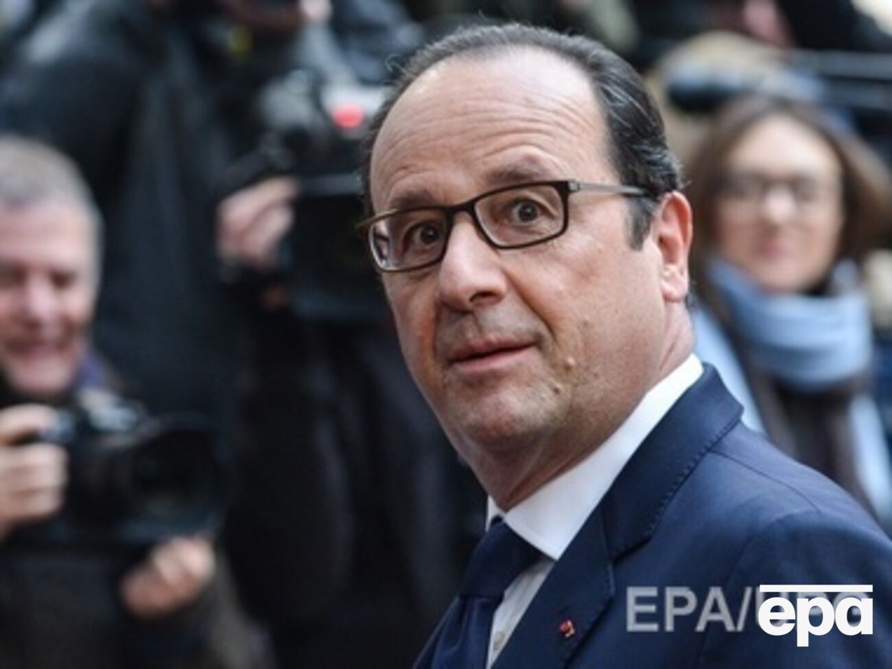 Олланд выразил надежду, что Россия выполнит условия и "Мистрали" ей передадут