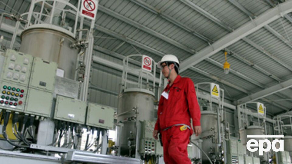 Нефть пошла вверх