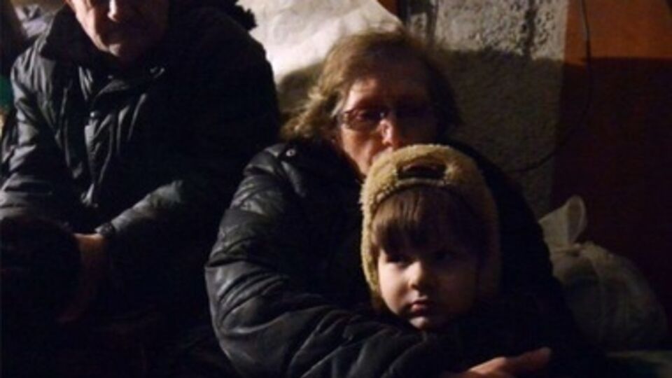 Diana Makarova: "The hardest thing for volunteers is to persuade people to collect all their things and go. Adults themselves flatly refuse to leave, and do not give children"