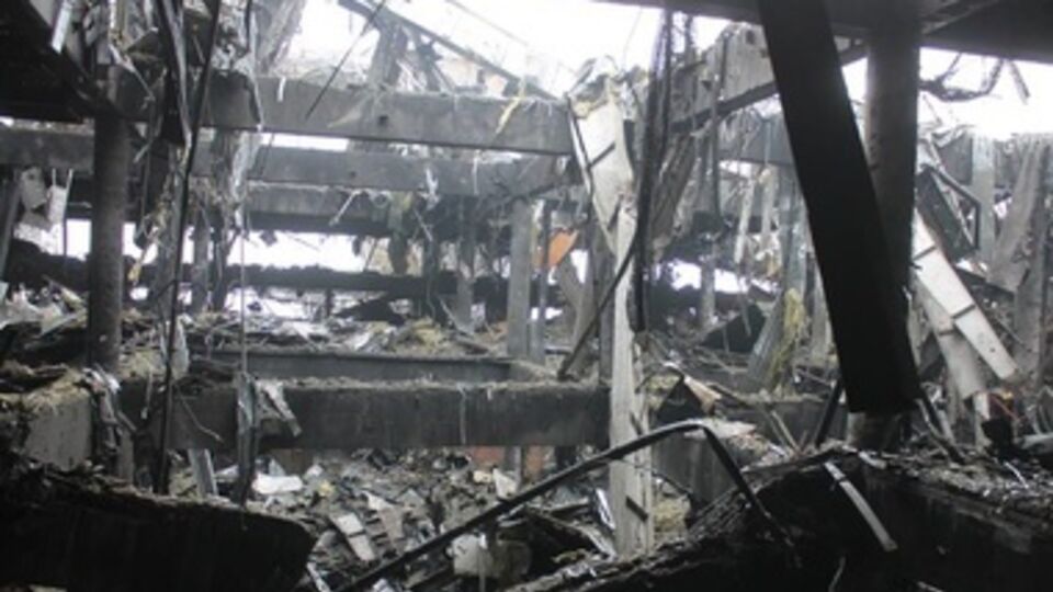 Украинские силы отступили от донецкого аэропорта