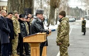Петр Порошенко посетил учебный центр Национальной гвардии Украины