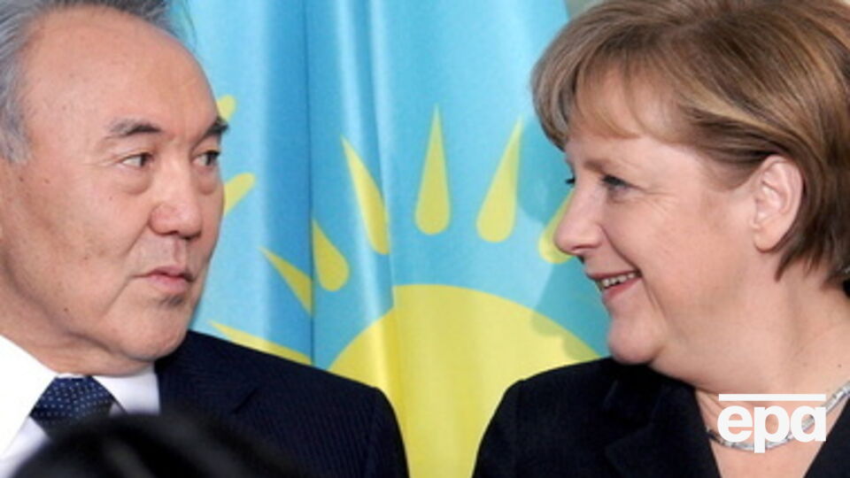 Канцлер Германии Ангела Меркель и президент Казахстана Нурсултан Назарбаев