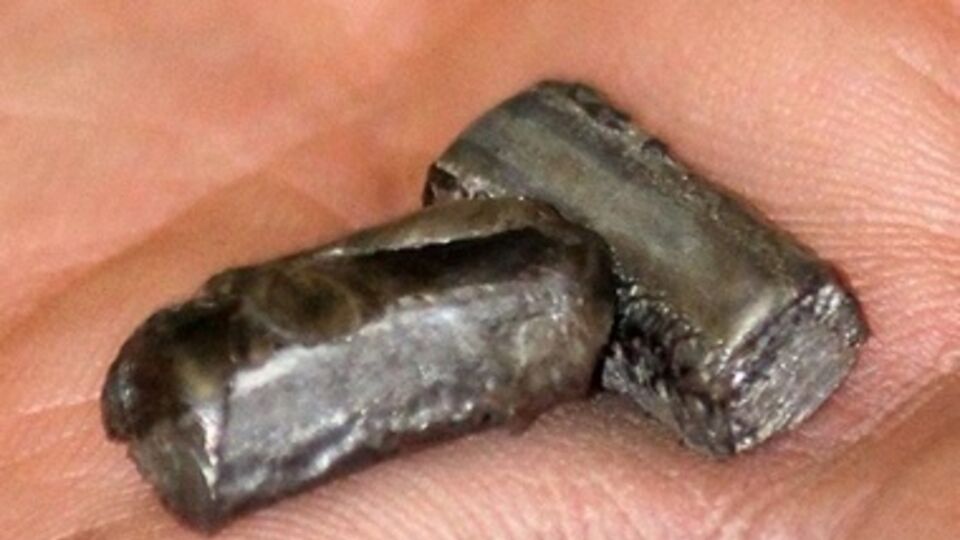 Обломки кассеты российских "Смерчей", которыми боевики обстреляли Краматорск