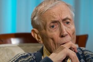 Евтушенко: Подписание договора о перемирии – единственный правильный шаг сегодня