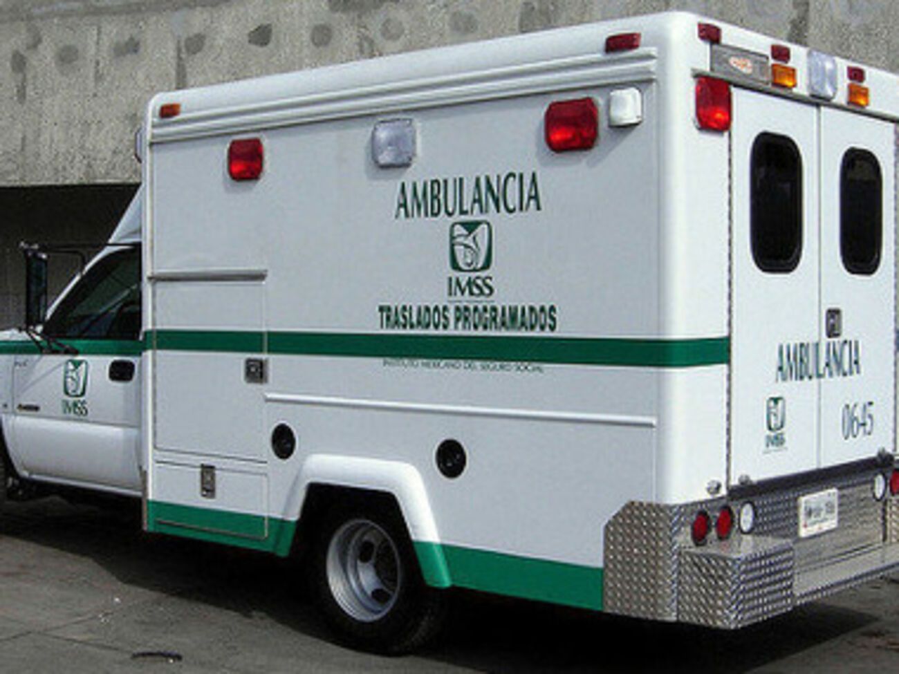 Около 30 человек получили ранения в ДТП