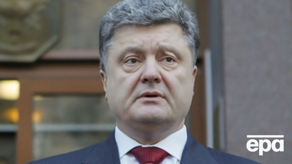 Порошенко выступит с заявлением за полчаса до перемирия