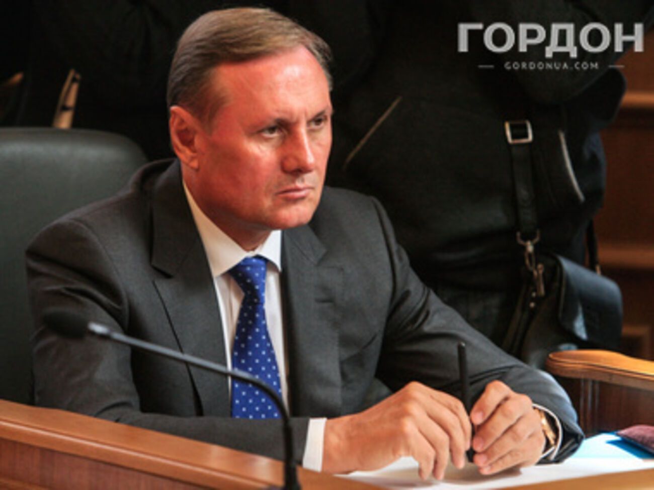 Регионалы требуют освободить Александра Ефремова&nbsp;из-под стражи