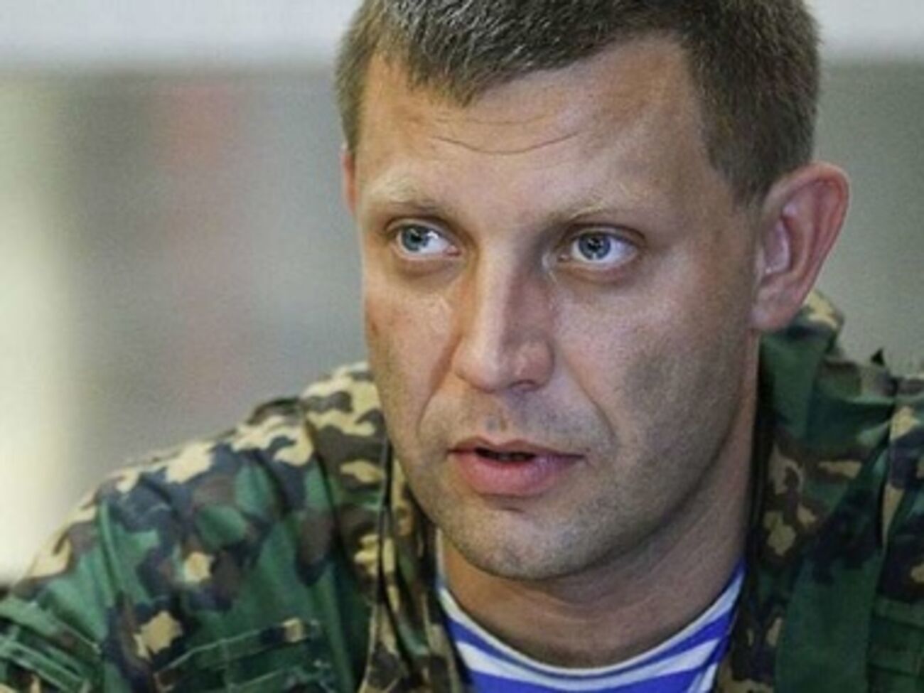 Захарченко:&nbsp;В первую очередь мы просто уничтожим Дебальцевский котел с украинскими военнослужащими, где сейчас находится от 6 до 8 тыс. человек