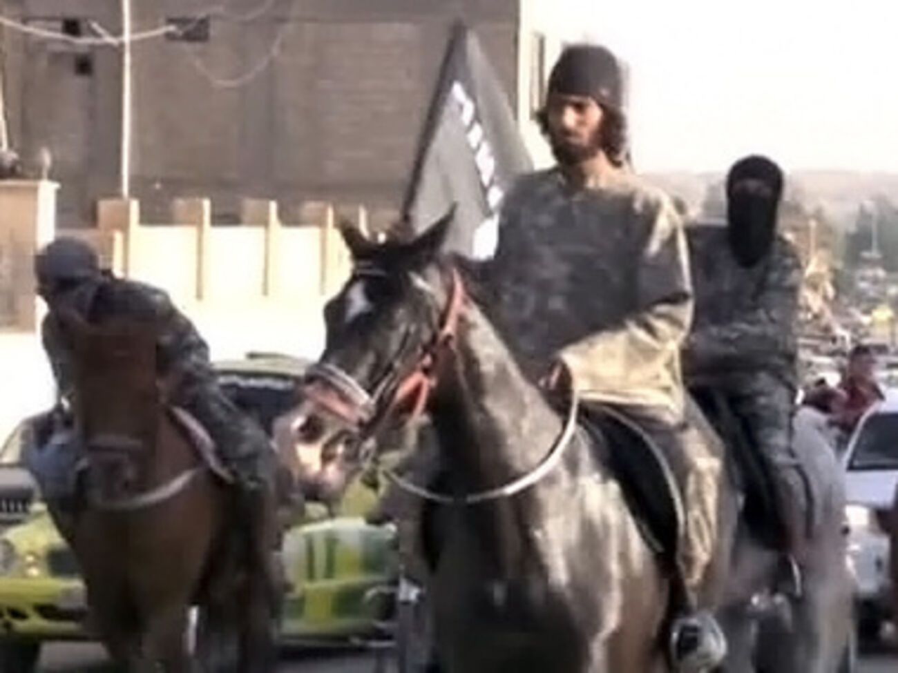 Двух родственников Абу Бакра аль-Багдади арестовали