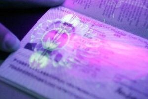 Жители Крыма могут оформить биометрические паспорта в территориальных подразделениях миграционной службы Украины на территории Херсонской области