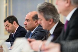 Также ЕБРР реализует в энергетическом секторе Украины проекты атомной безопасности и внедрения энергосберегающих технологий