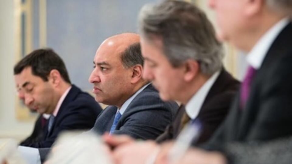 Также ЕБРР реализует в энергетическом секторе Украины проекты атомной безопасности и внедрения энергосберегающих технологий