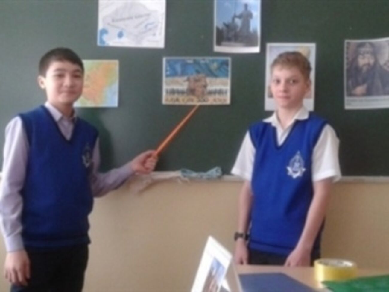 Казахских детей учат истории борьбы государства за сохранение национальной идентичности