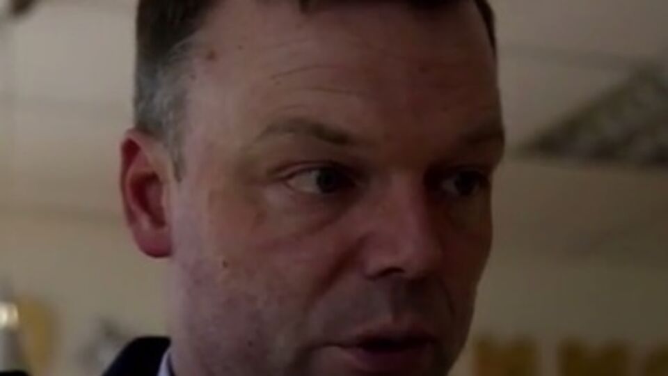 Александр Хуг считает, что нарушение договоренностей ставит под угрозу достижение других мер, согласованных в Минске