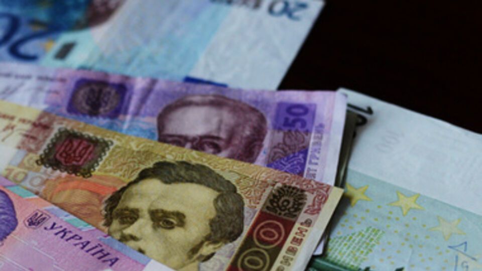 На падение ВВП повлияла девальвация гривны