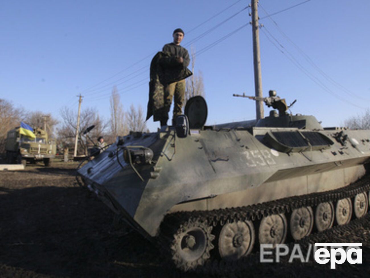 Минобороны заверило, что держит на контроле ситуацию во всех "горячих" точках