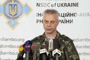 Лысенко опровергает информацию о якобы сдавшихся в плен военных