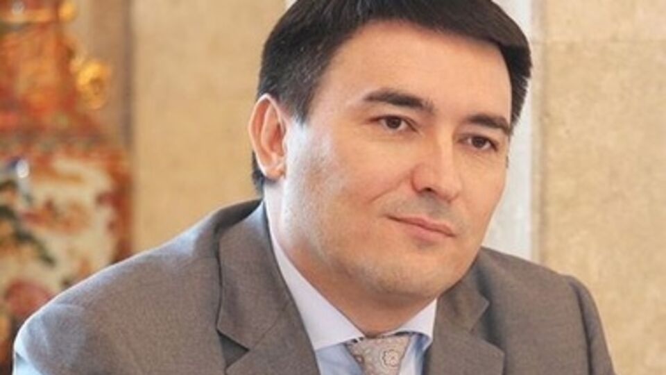 По данным следствия, Темиргалиев решил прибрать к рукам украинское золото после аннексии Крыма