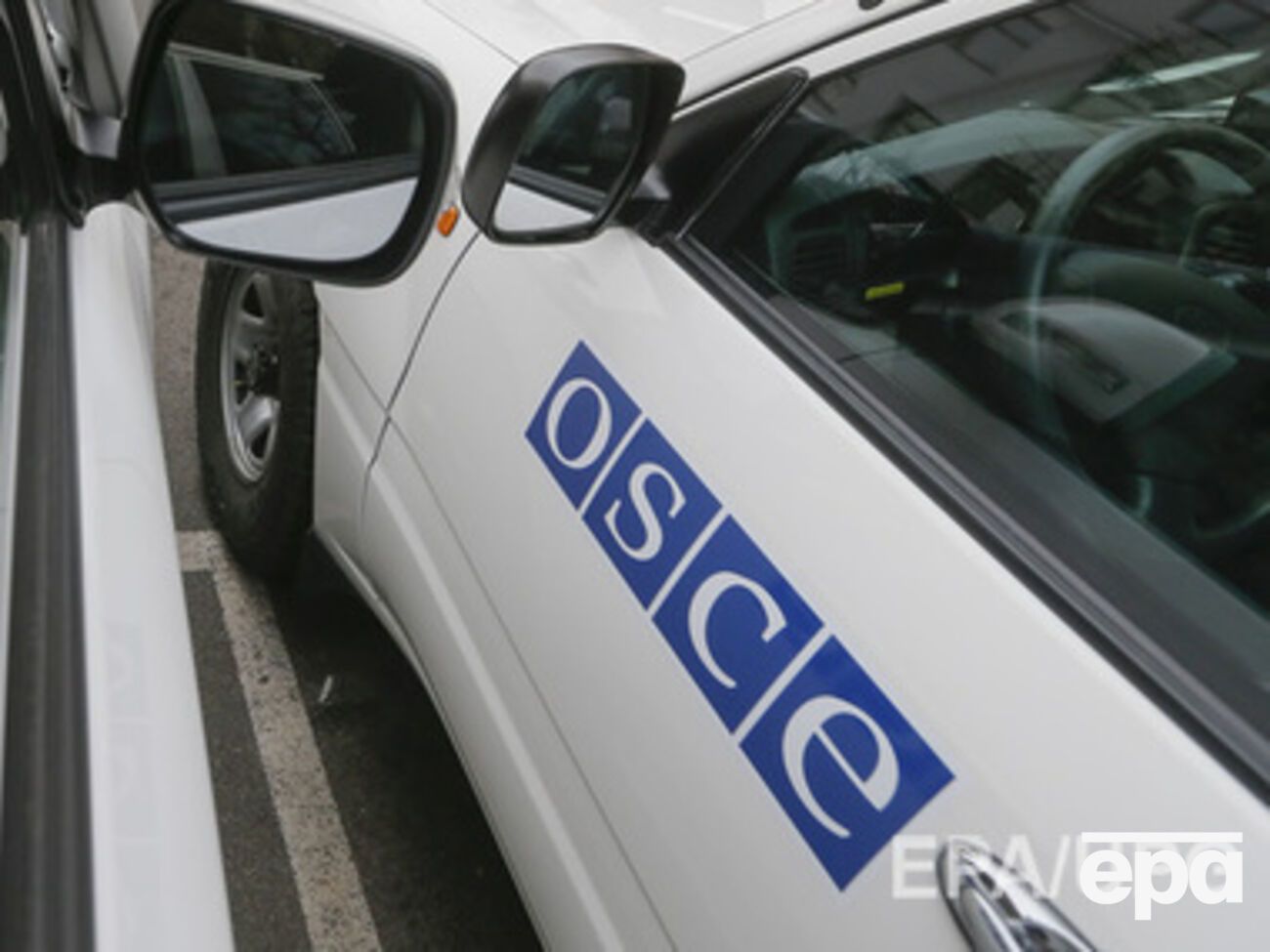 Наблюдатели пока не смогли договориться с террористами