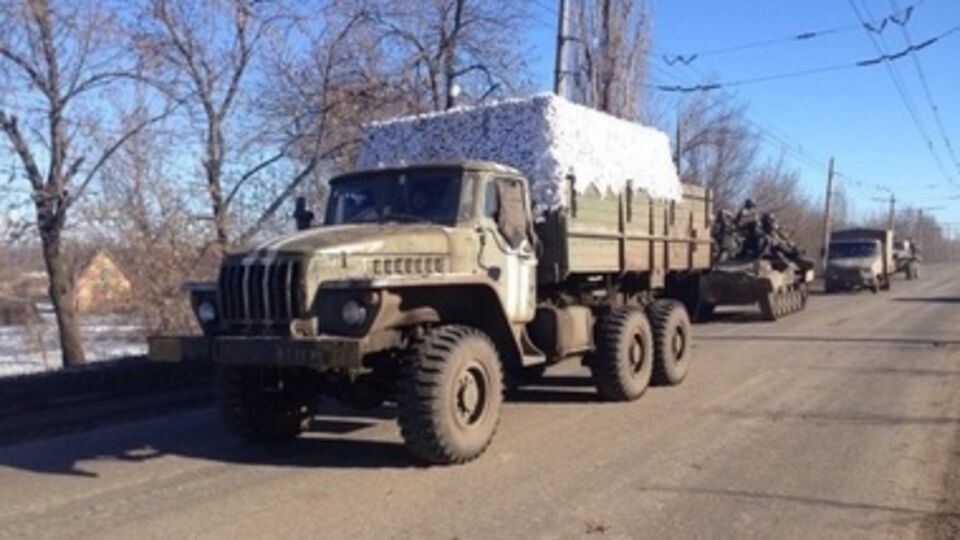 Украинские военные попали под обстрел боевиков под Дебальцево