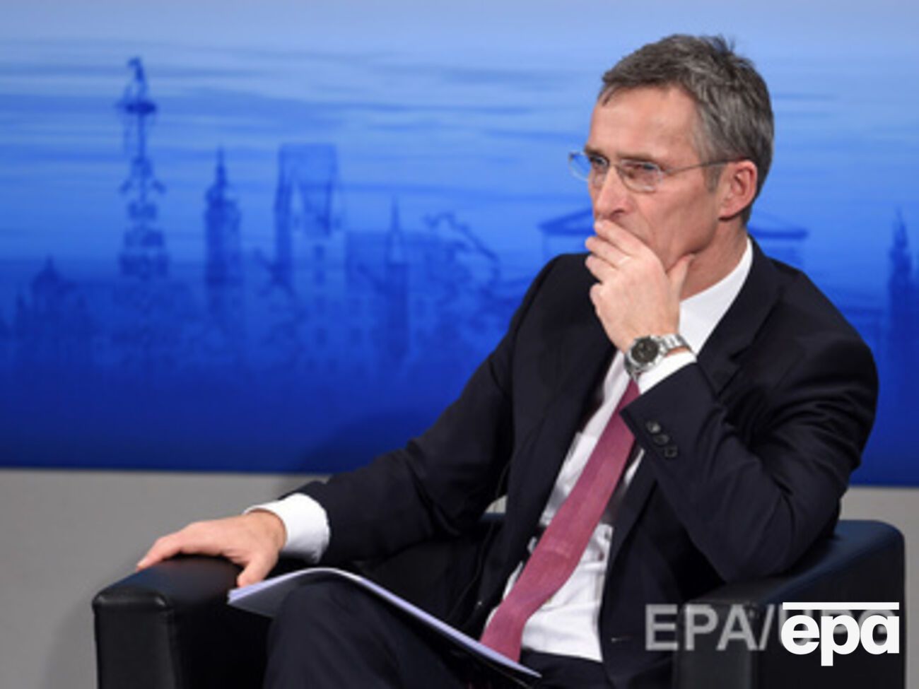 Столтенберг обладает информацией о вооружении боевиков