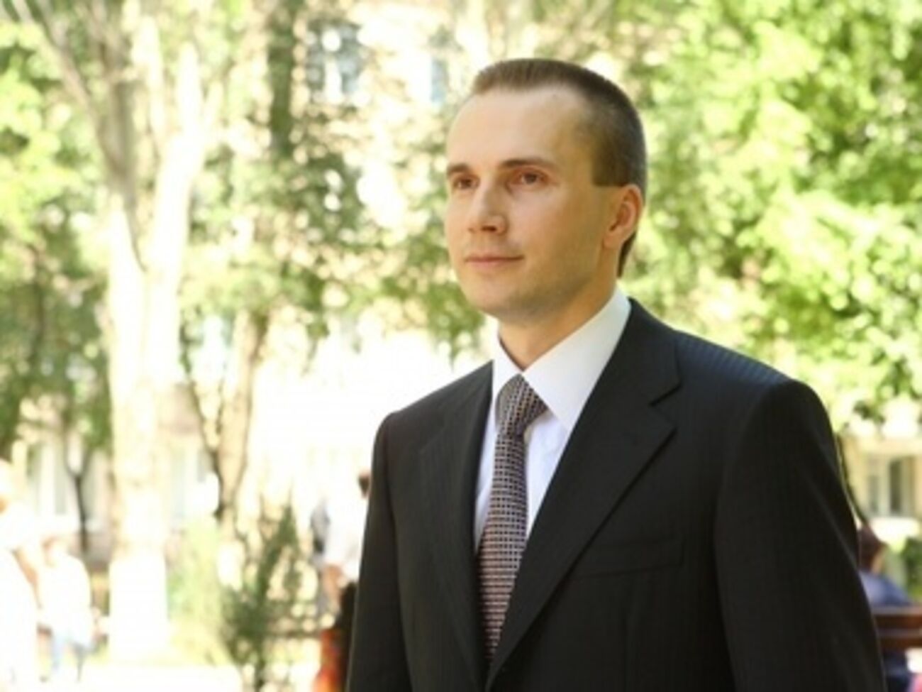 Александр Янукович владеет тремя украинскими телеканалами